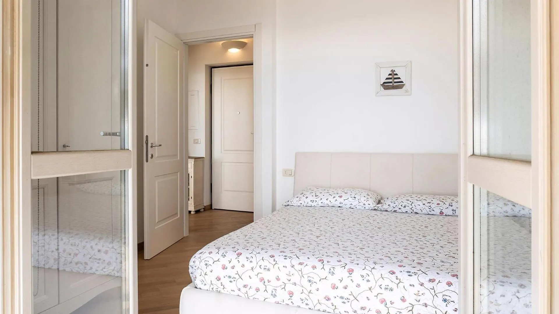 Ferienwohnung Fuer 4 Personen Ca, 43 M Sup2 In Plassi, Iseosee Parzanica Apartment