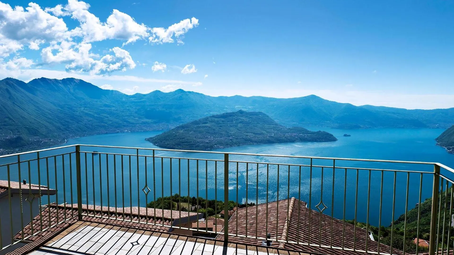 Ferienwohnung Fuer 4 Personen Ca, 43 M Sup2 In Plassi, Iseosee Parzanica Apartment