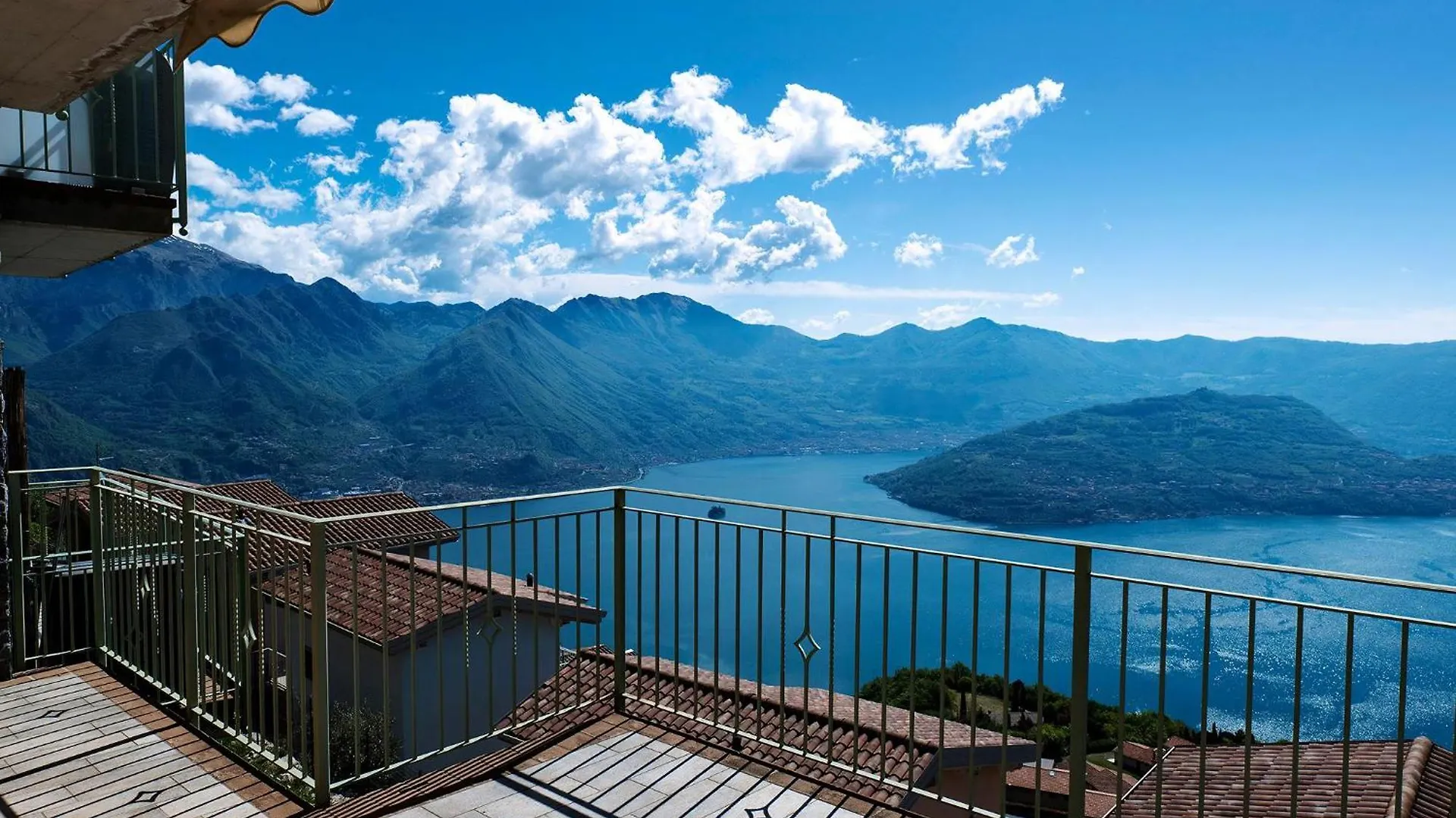 Ferienwohnung Fuer 4 Personen Ca, 43 M Sup2 In Plassi, Iseosee Parzanica