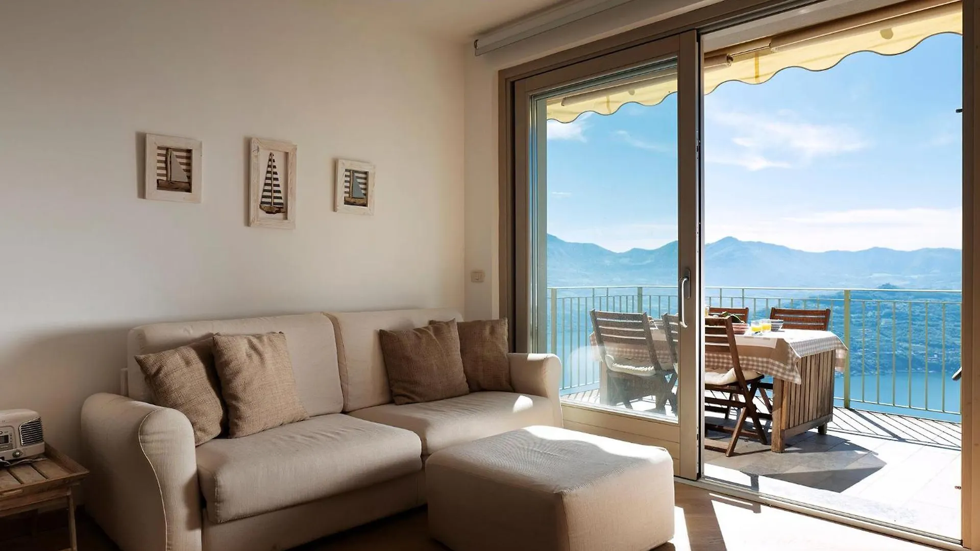 Apartment Ferienwohnung Fuer 4 Personen Ca, 43 M Sup2 In Plassi, Iseosee Parzanica Italy